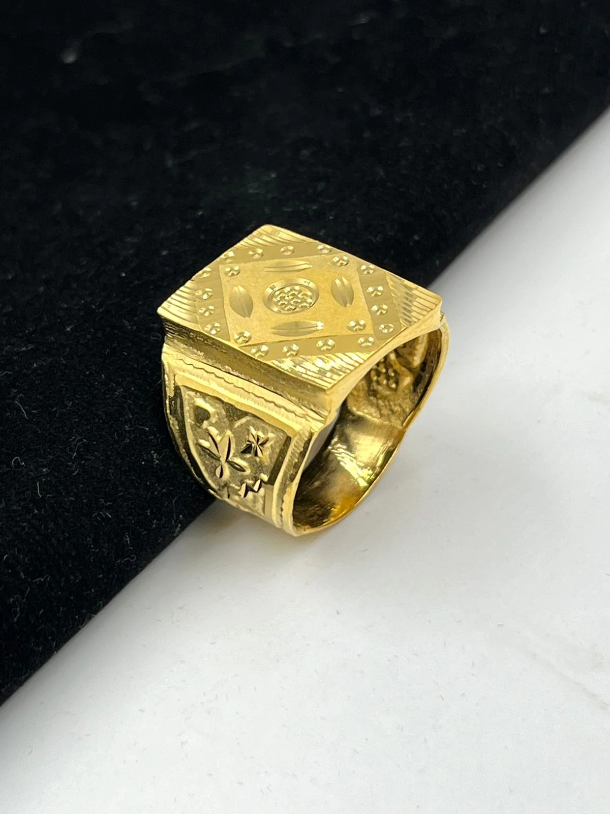 Gold-Plated Geometric Signet Ring for Men | Premium Statement Fashion Ring
